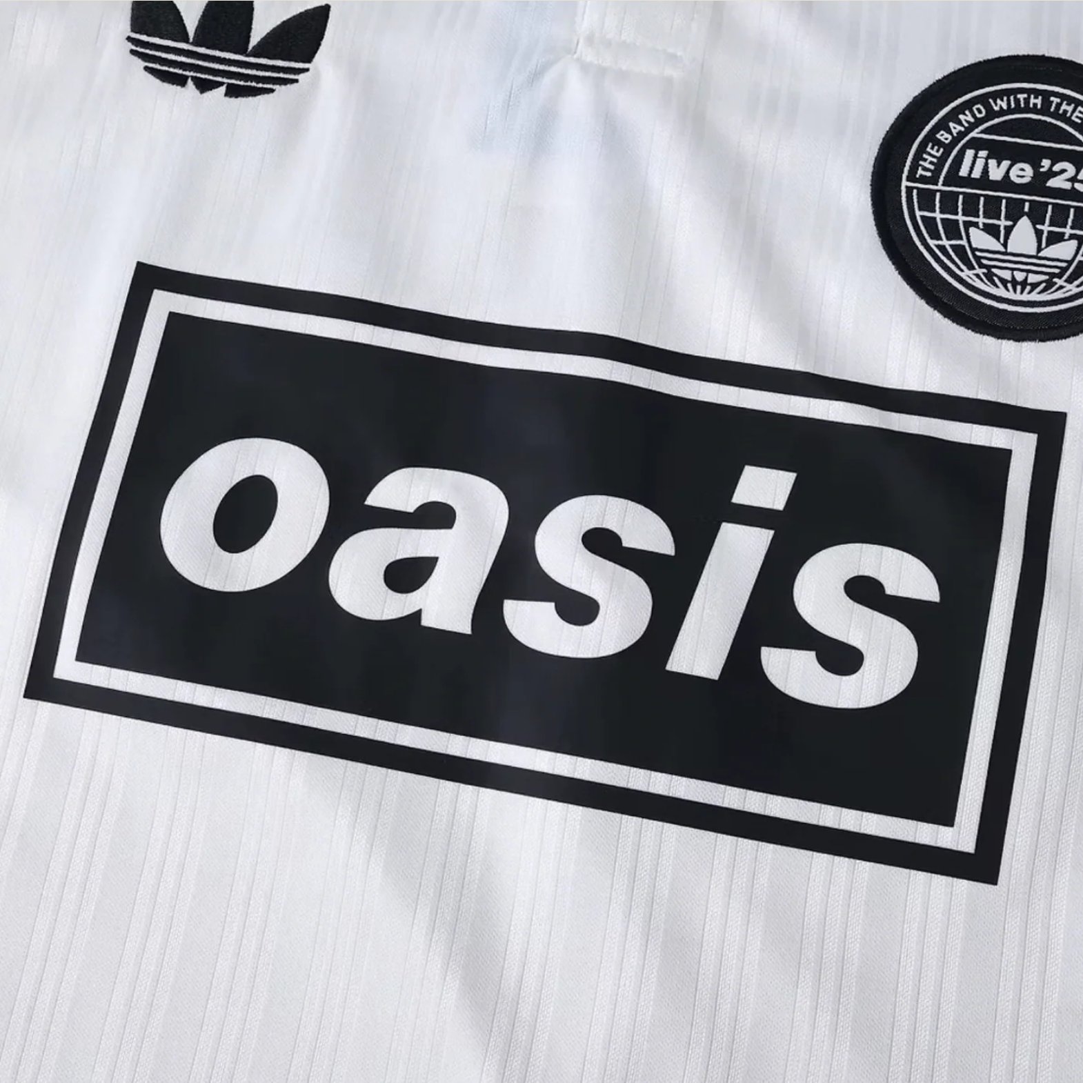 ADlDAS x Oasis Blanca