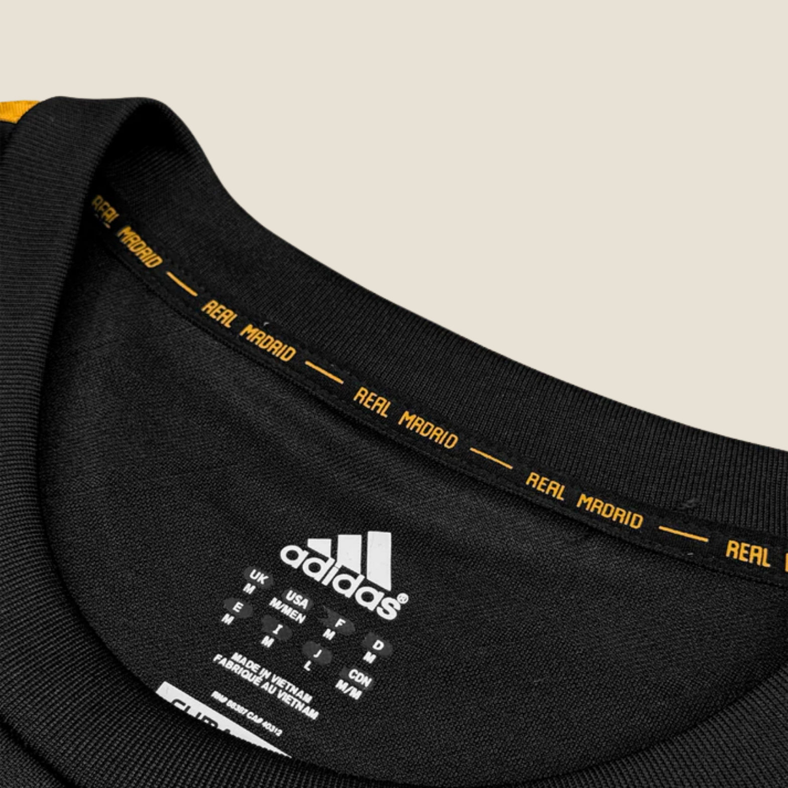 Jersey Visitante Real Madrid 2011-2012 Manga Larga