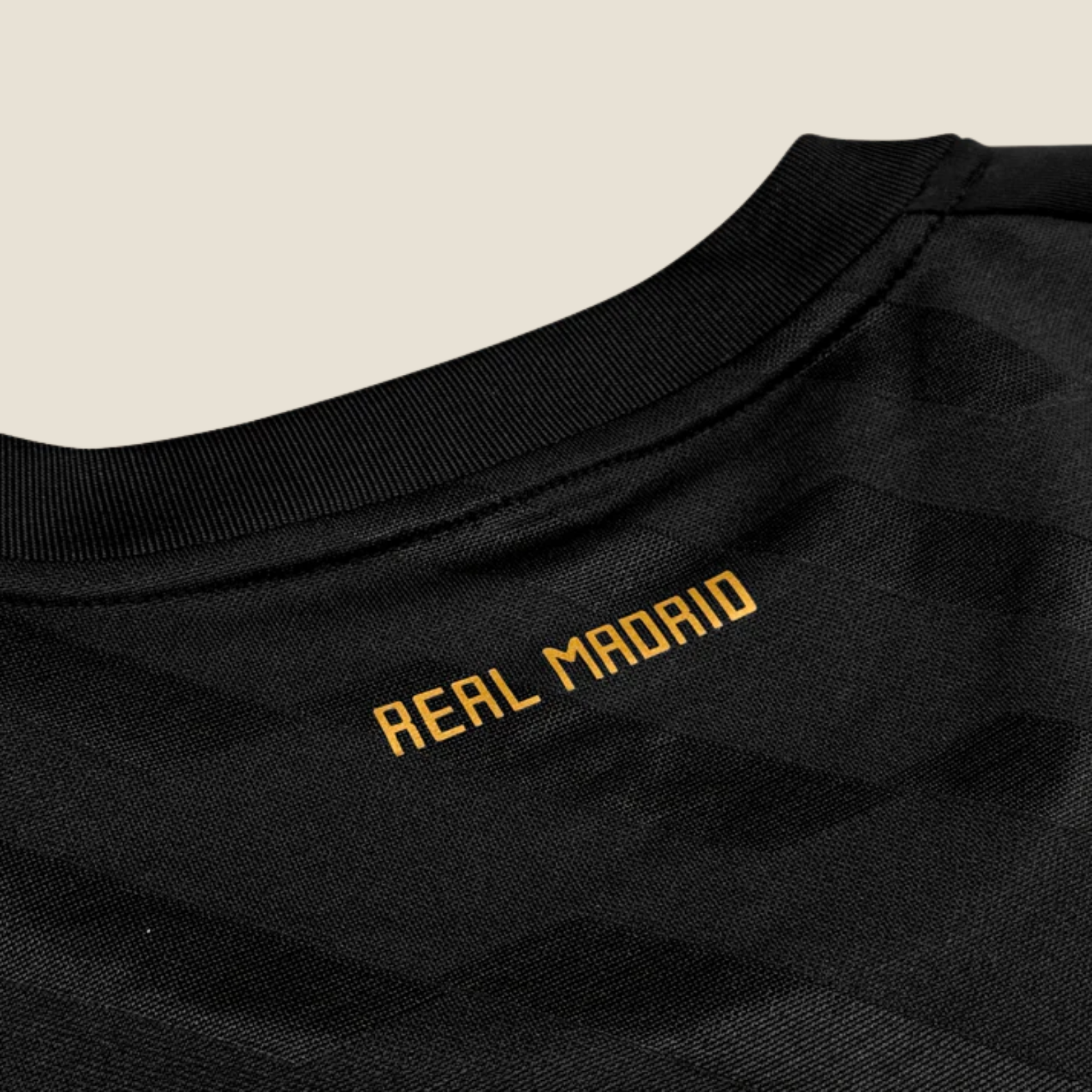 Jersey Visitante Real Madrid 2011-2012 Manga Larga