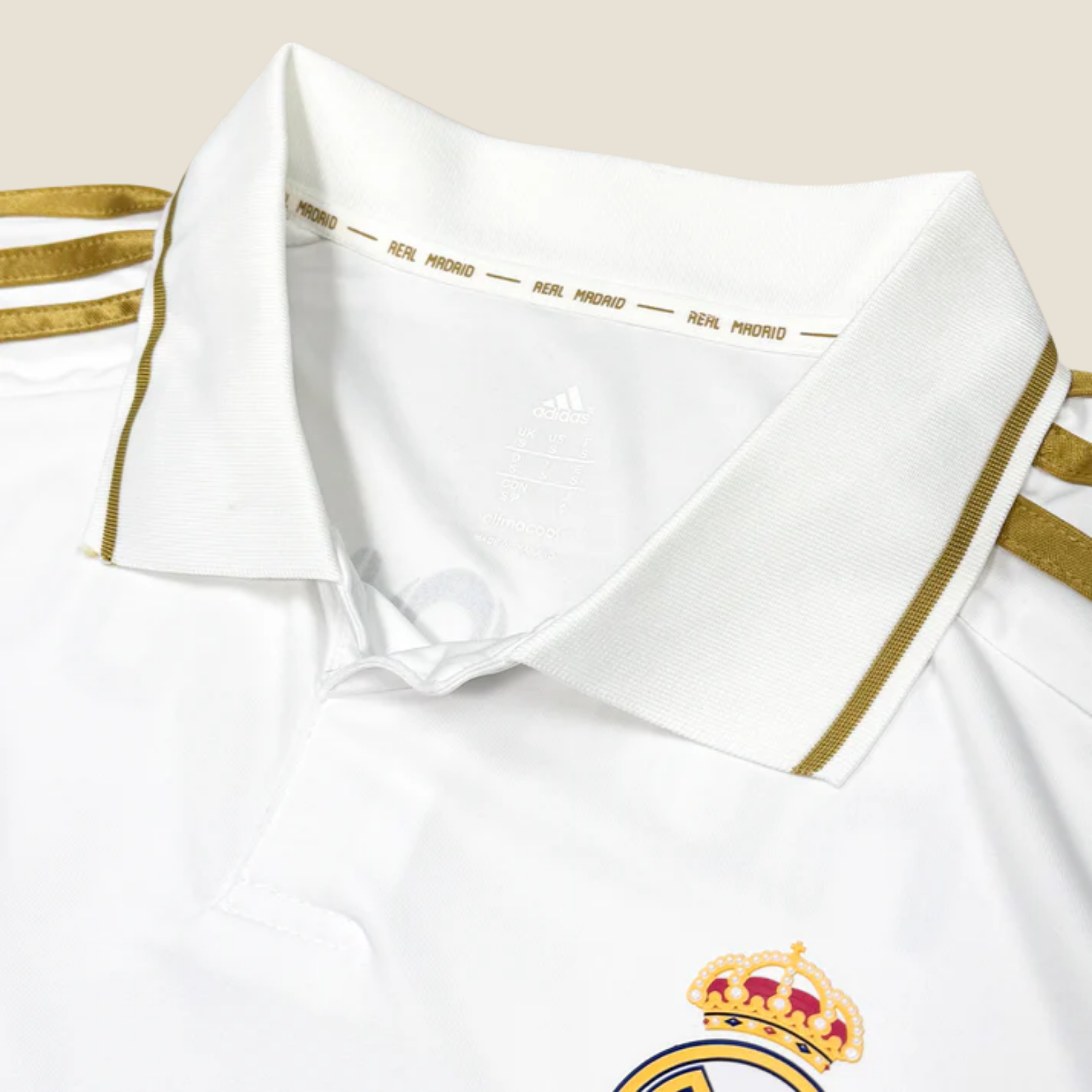 Jersey Local  Real Madrid 2011-2012