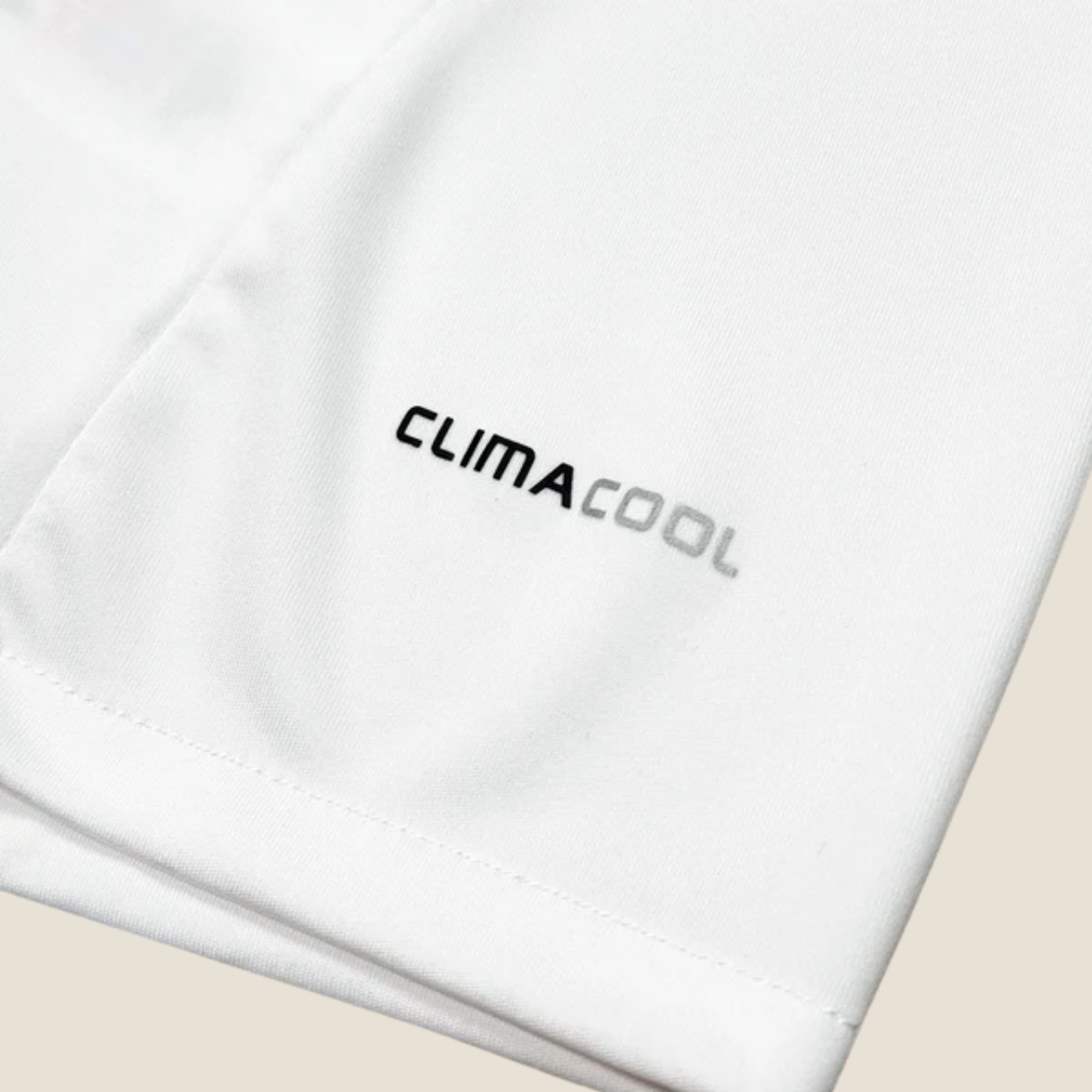 Jersey Local  Real Madrid 2011-2012